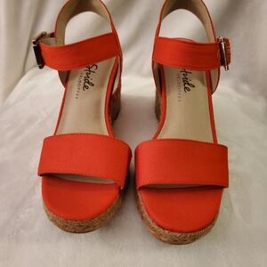 Lifestride Wedge Sandal - Dark Orange - 3.5" heel - size 7.5